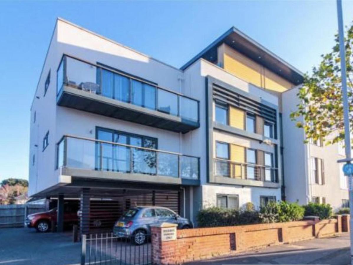 Charming 2-Bed Apartment In Christchurch Крайстчерч Екстер'єр фото